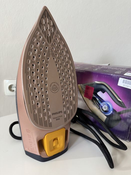 Ютия Philips Steam Iron 8000 Series 3000W