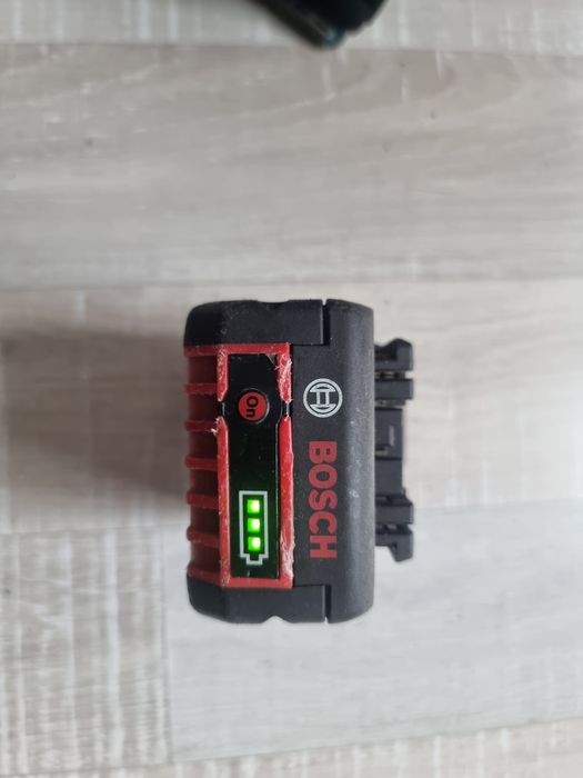 Ударен гайковерт BOSCH GDS 18V Li - HT и батерия 5А