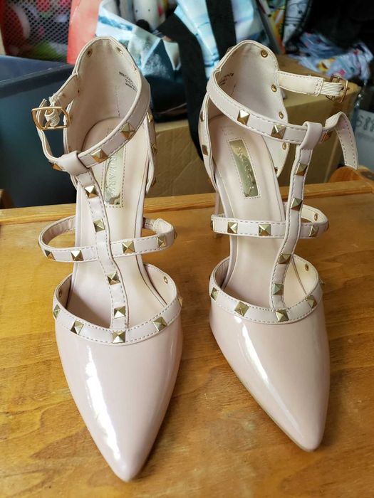 Primark Valentino Rockstuds, Нови