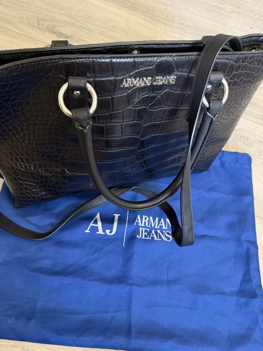 Оригинална чанта Armani Jeans