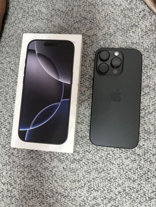 Продам iPhone 16 Pro