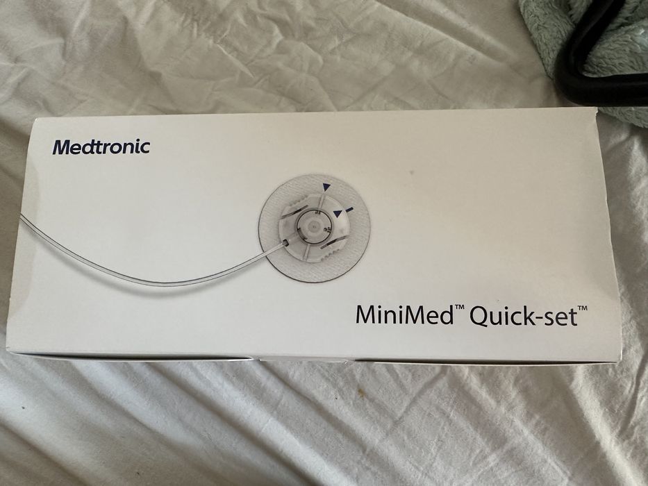 Set de infuzie MiniMed Quick-Set pompa Medtronic