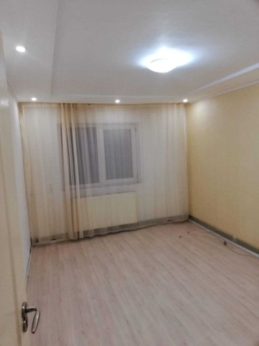 apartament 3 camere de vanzare
