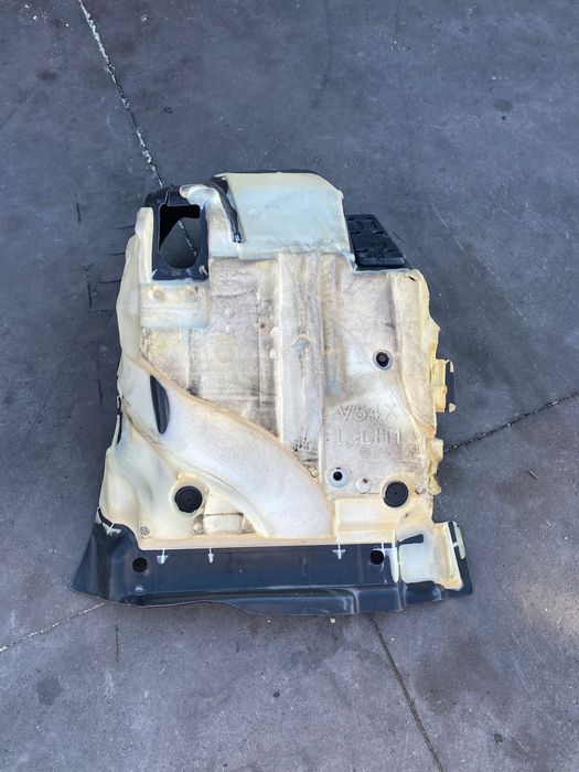 Mocheta sofer LHD VOLVO V90 2019 32260094