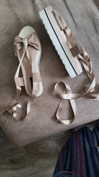 Обувь женская 37-38-39