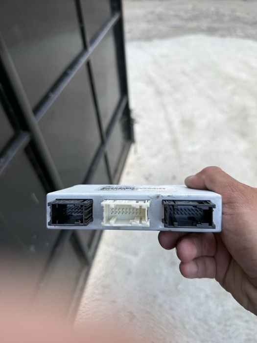 Модул раздатка BMW E90/91/92/93 Modul razdatka BMW E90/91/92/93
