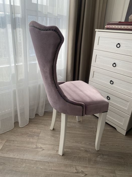 Кресло к туалетному столику