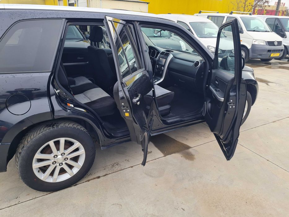 SUZUKY GRAND VITARA  1.9 DDIS an 2009 cash sau rate fixe