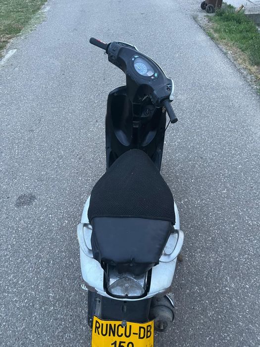 Yamaha neos 49cc