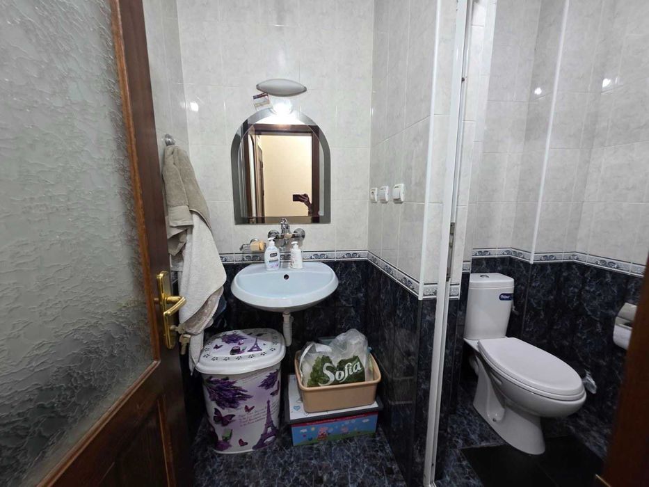 Продава се Многостаен апартамент в Хасково, Любен Каравелов - 169 кв.м за 766 €/кв.м - Снимка #10