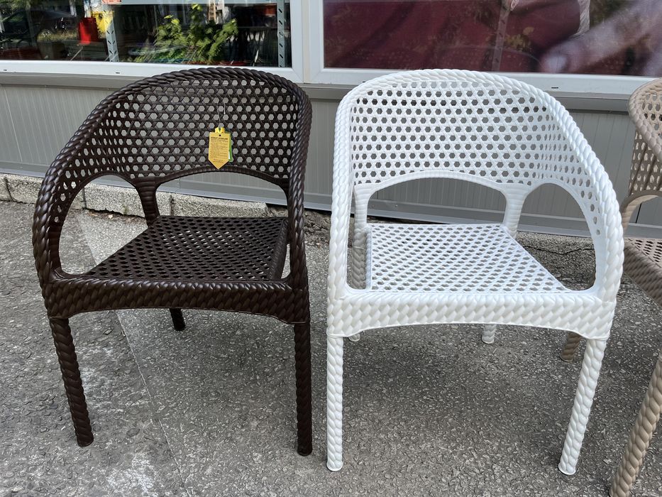 Градински стол Белла Ратан с усилени крака