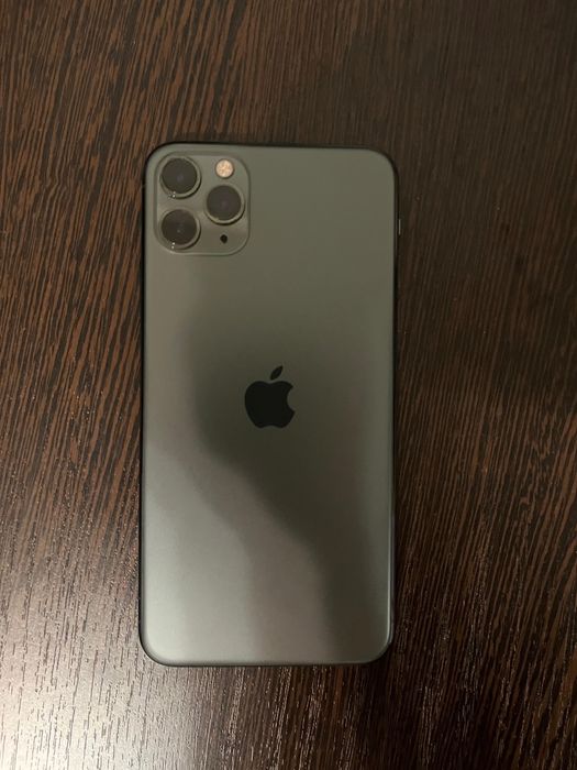 IPhone 11 Pro Max 256гб в идеальном состоянии!