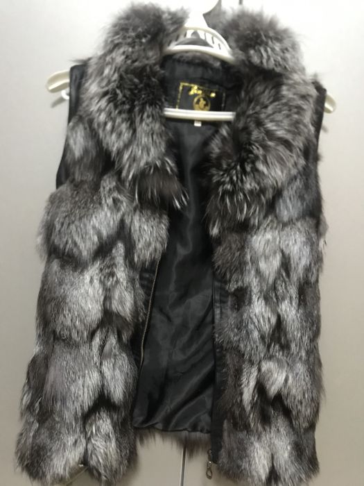 Шубка безрукавка