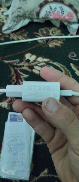 Redmi 10c sotiladi xolati yaxshi,olgan odam baraka topib ishlatadi,