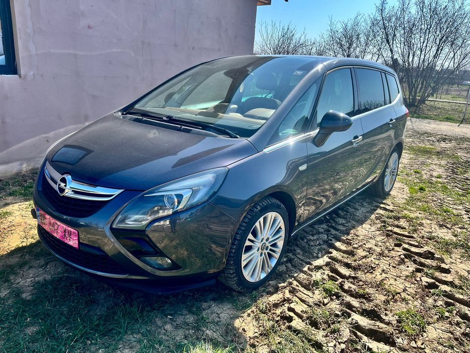 Opel Zafira Tourer 2.0
