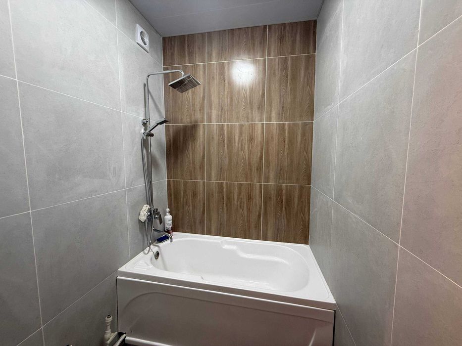 СРОЧНО !! продается квартира в Яшнабаде 1/1/4 ( 39 кв/м ) Панеллый