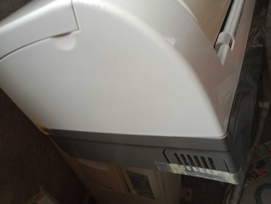 Продавам климатик NORDSTAR-12 000 BTU използван.