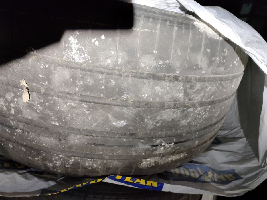 ZERO™ ROSSO 295/40ZR20 летние