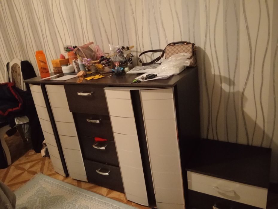 Продам Спальный гарнитур