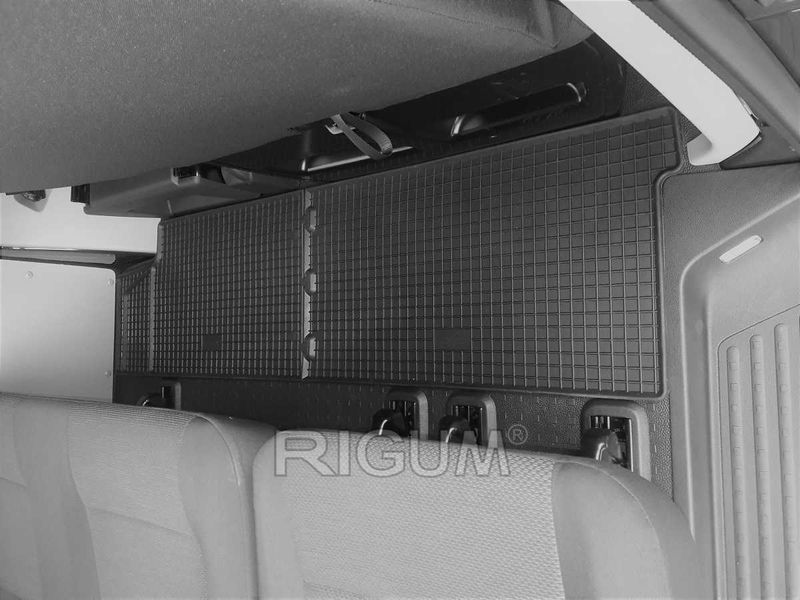 Гумени стелки и багажник VW Transporter Multivan T5 от 2003 T6 от 2015