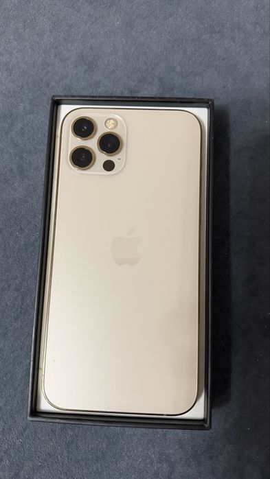 Продам iPhone 12 pro 256гб. Все родное, не вскрывался