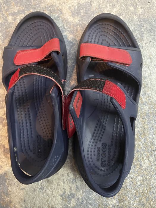 Crocs c13 и  j1 сандали