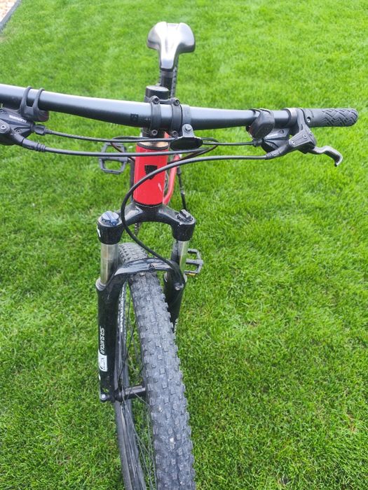 Bicicleta Trek Marlin 6 roti 27,5 cadru 13,5 inch ( XS )