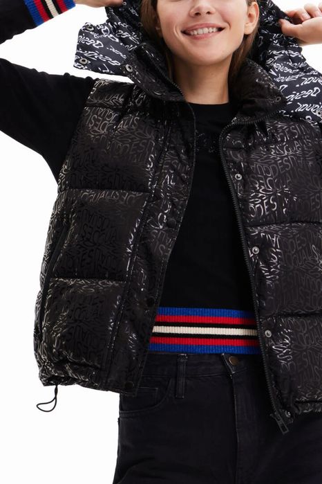 Елек яке Desigual размер XS