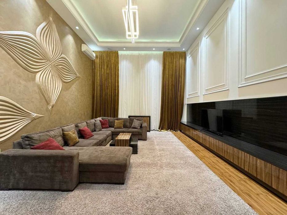 R1! Сдаётся ШИКАРНЫЙ участок для жилья или офиса около Аэропорта!