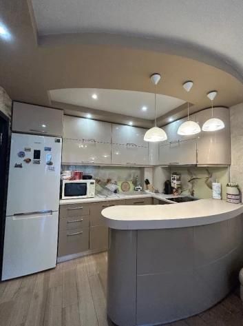 Продава се Двустаен апартамент в Пловдив, Южен - 60 кв.м за 2050 €/кв.м - Снимка #1