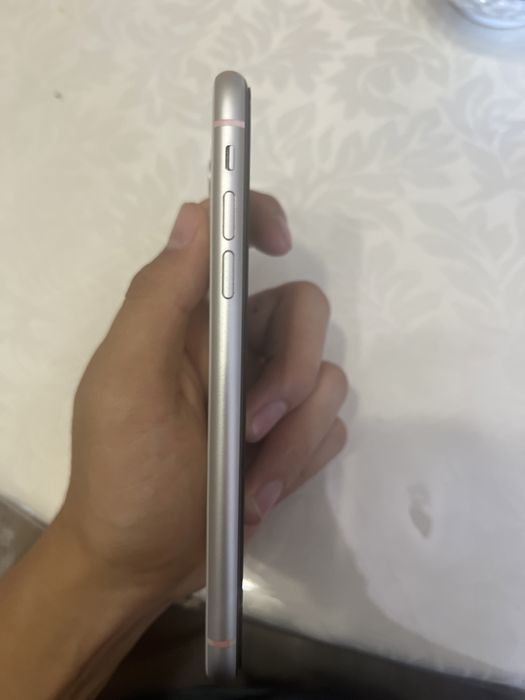 Айфон 11 в хрошем состянии