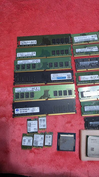 Piese Laptop/Pc Cpu,RAM,SSD