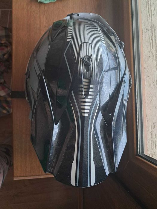 Продам шлем для мотоцикла