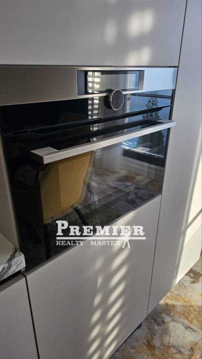 Продава се Тристаен апартамент в Свети Влас - 100 кв.м за 1176 €/кв.м - Снимка #8