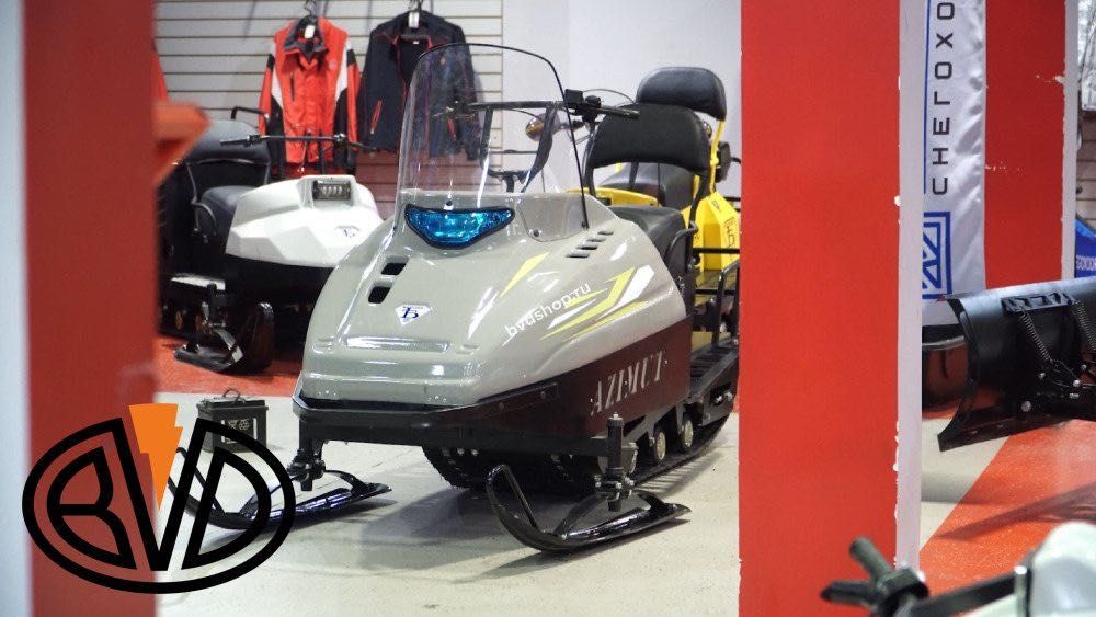 Снегоход Бурлак Азимут 20 л.с.