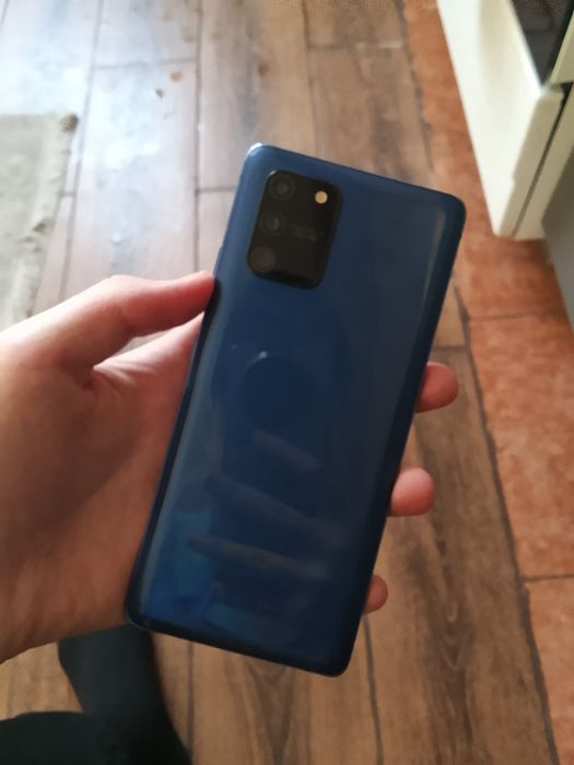 Samsung S10 Lite
