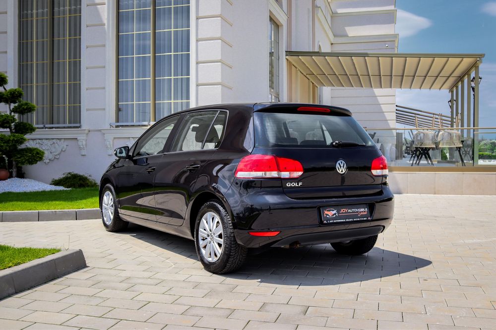 VOLKSWAGEN Golf 2009 — imagine 4
