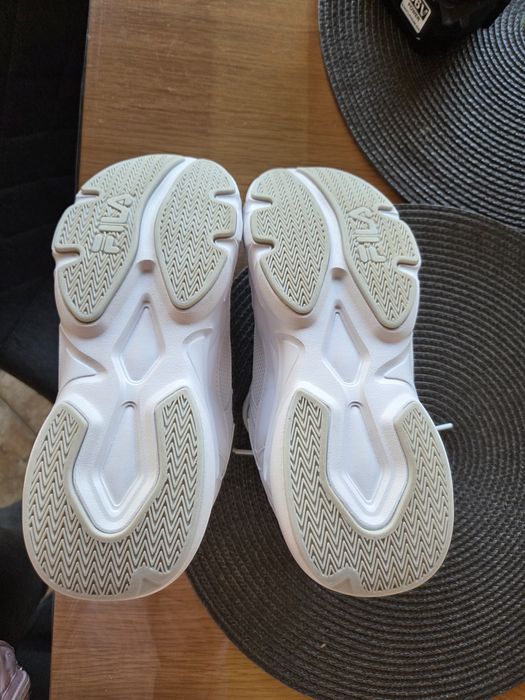 Маратонки "Аsics GEL" и маратонки" FILA"