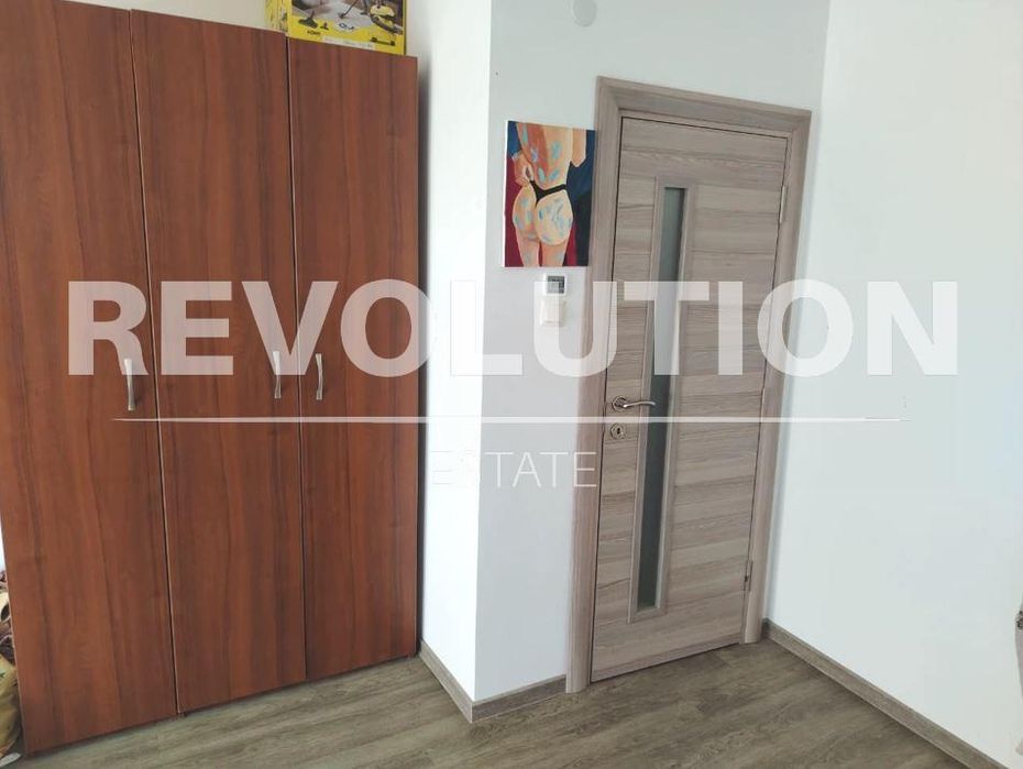 Дава се под наем Етаж от къща в Варна, Виница - 100 кв.м за 550 € - Снимка #3