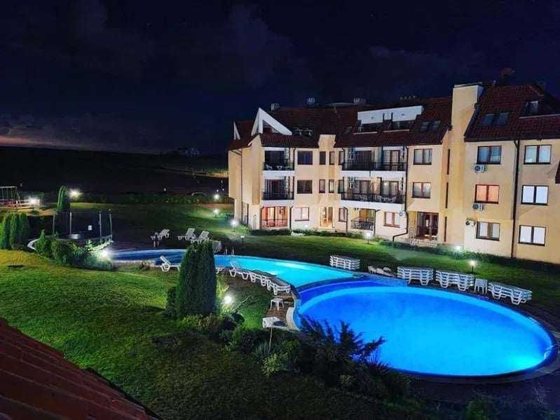 Продава се Едностаен апартамент в Варна, Бизнес хотел - 46 кв.м за 1087 €/кв.м - Снимка #5