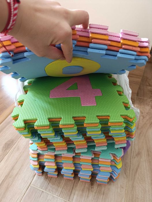 Килимче-пъзел за игра