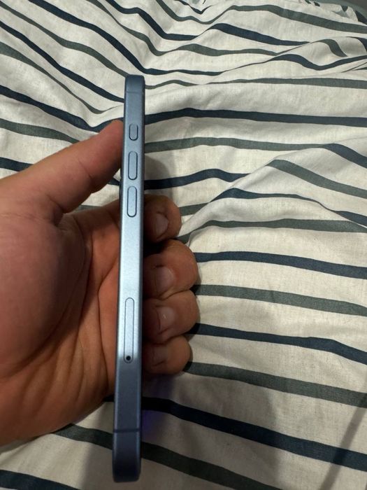 Iphone 17 256gb blue