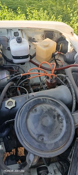 Vaz 2106 sotiladi