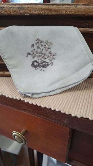 Ръчно изработени българска бродерия кърпички