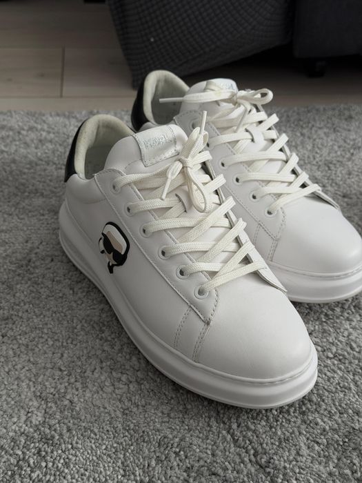 Karl lagerfeld 42