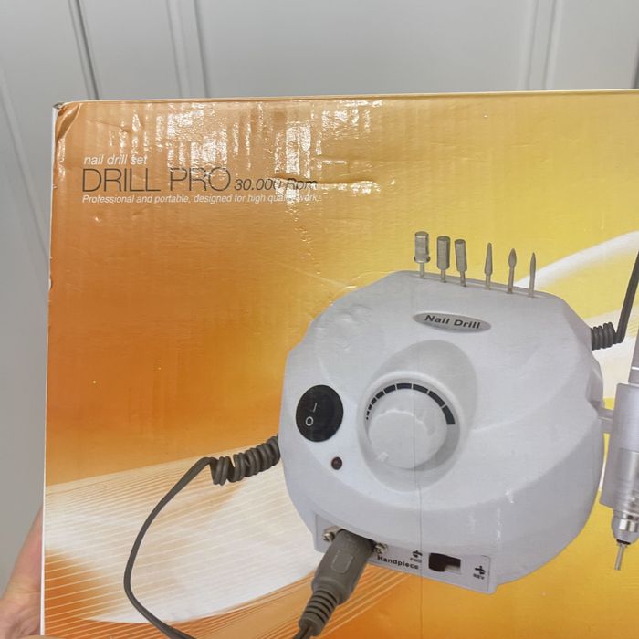 Маникюрный аппарат