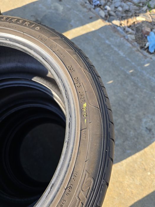 215 45 16 dunlop 100 lei bucata