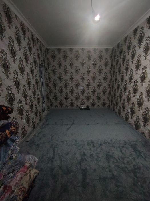 Uy ijara beriladi judayam shinam uy 2 xonali