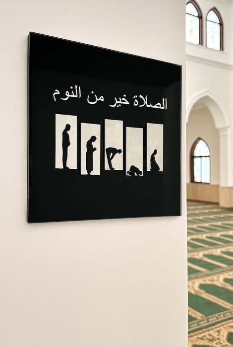 Картины с гравировкой