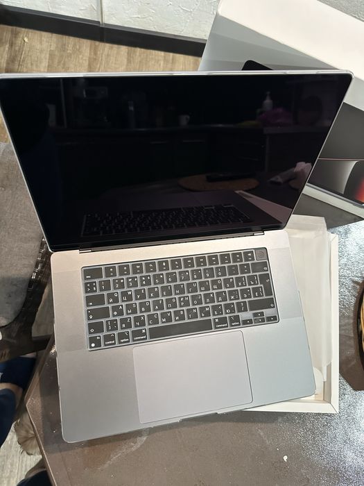 Macbook Pro 16 m1 pro 32/512 EAC